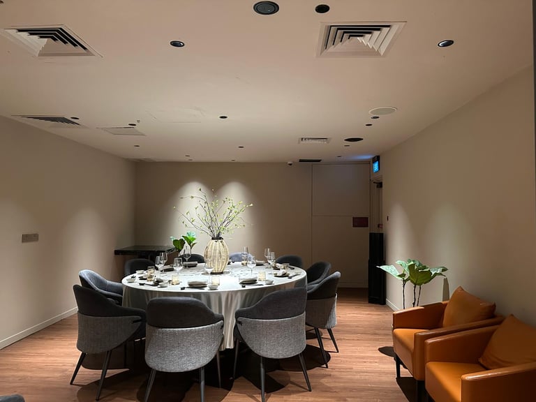 Fuyu Room single table setup